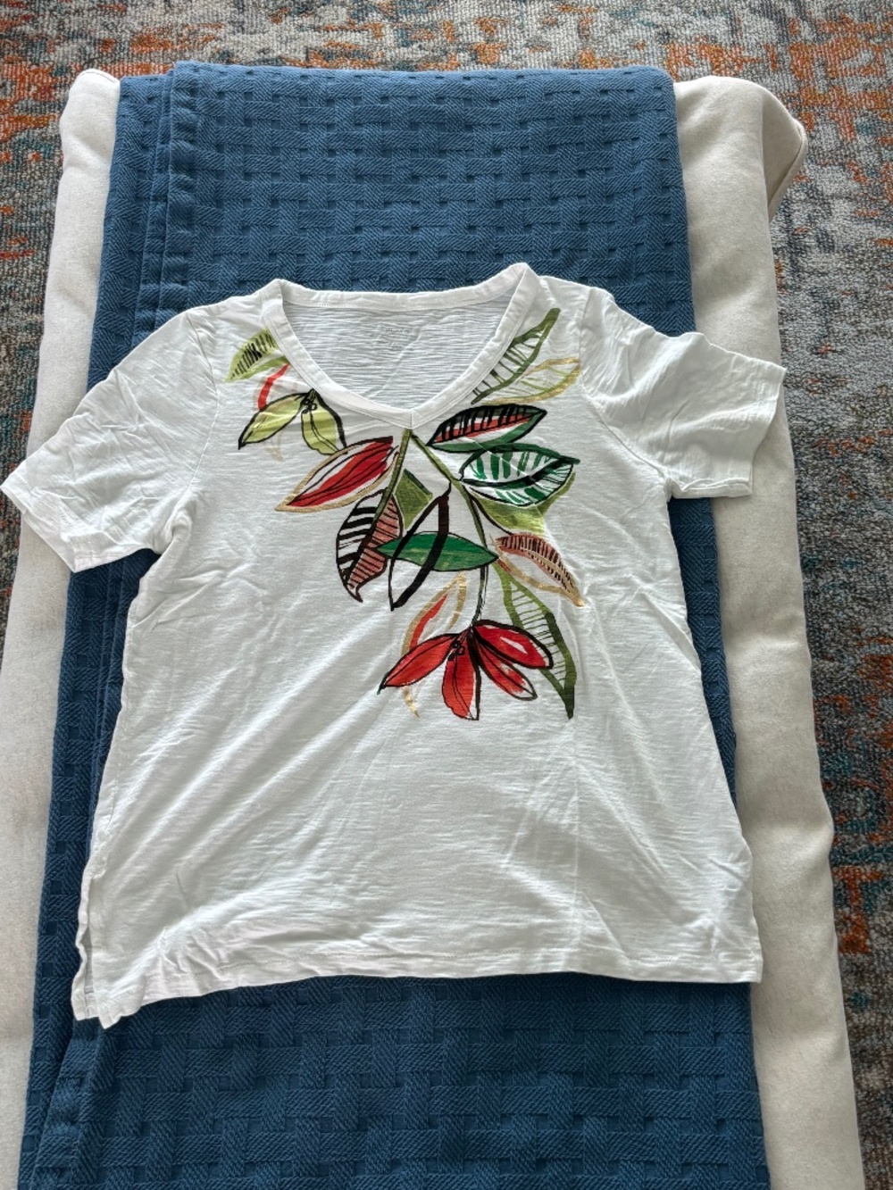 Chicos Ultimate Tee Tropical Print Sz M